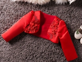 áo khoác kiểu mặc kèm theo đầm công chúa