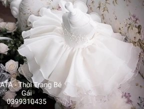 đầm công chúa trắng voan